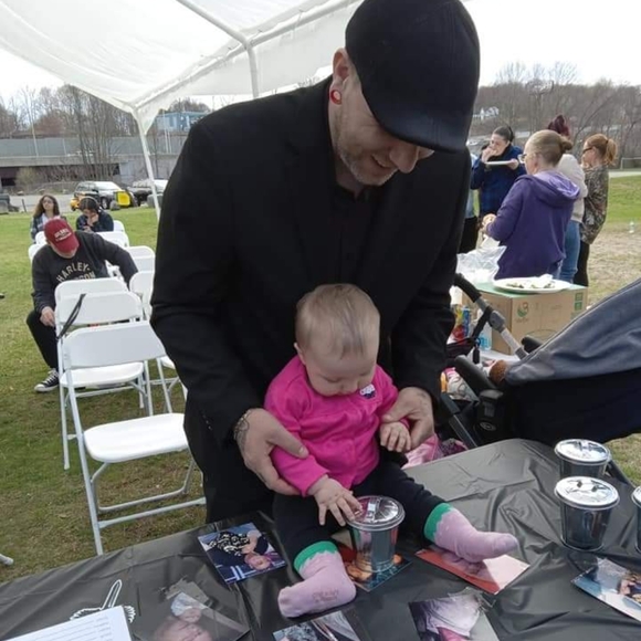 Meet your Posher, Stephanie - Picture 4 of 4